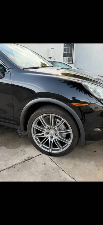 2011 Porsche 958 Cayenne S - Image 6 of 8