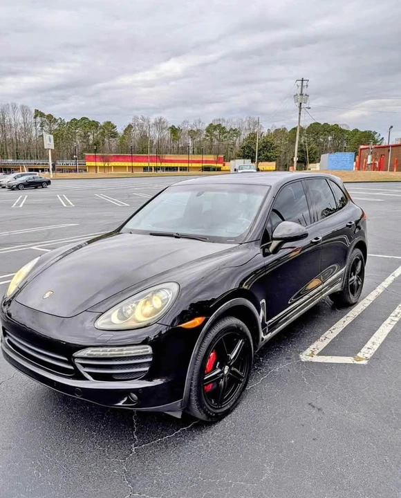 2011 Porsche 958 Cayenne S - Image 3 of 12