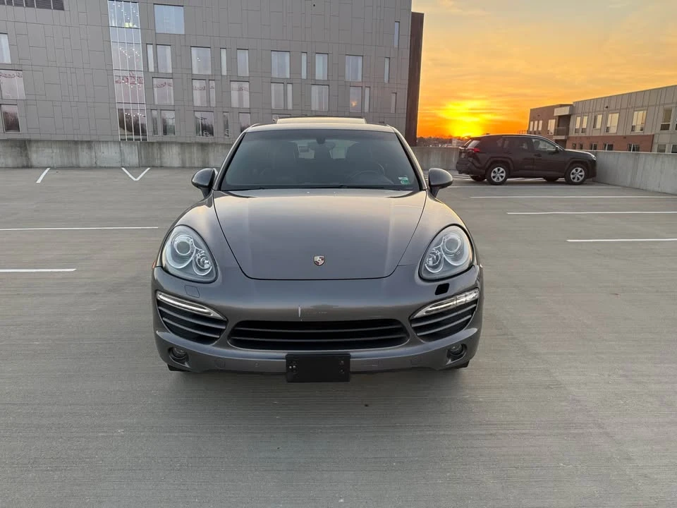2011 Porsche 958 Cayenne S - Image 8 of 15