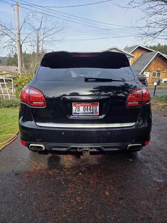 2011 Porsche 958 Cayenne S - Image 8 of 8