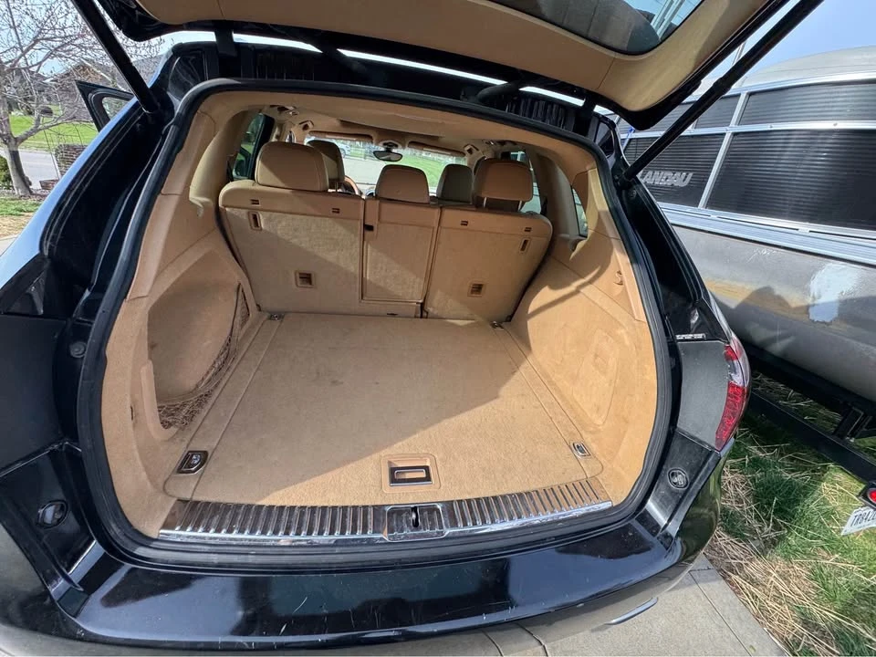 2011 Porsche 958 Cayenne S - Image 10 of 19