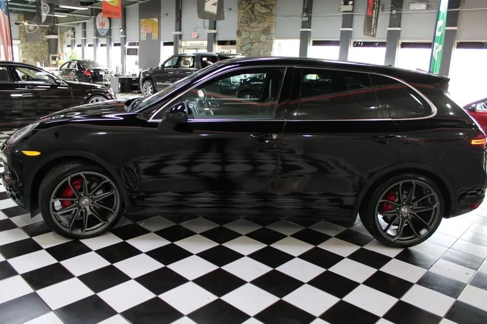 2011 Porsche 958 Cayenne S - Image 7 of 20