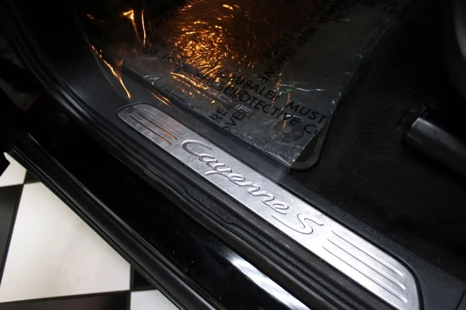 2011 Porsche 958 Cayenne S - Image 15 of 20