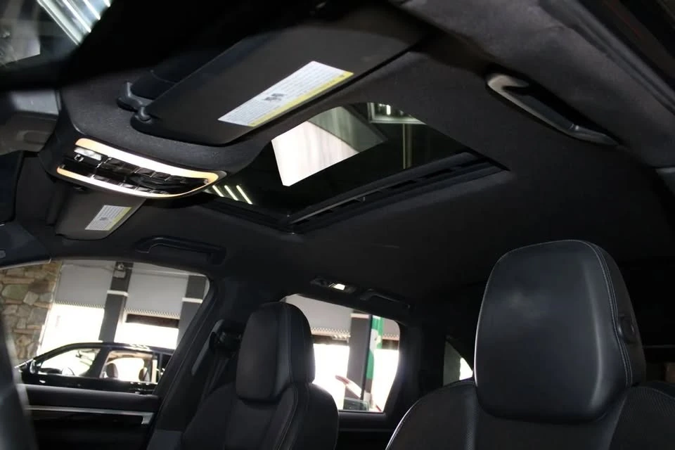 2011 Porsche 958 Cayenne S - Image 13 of 20