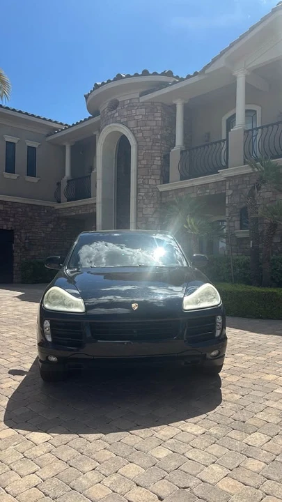 2011 Porsche 958 Cayenne S - Image 4 of 7