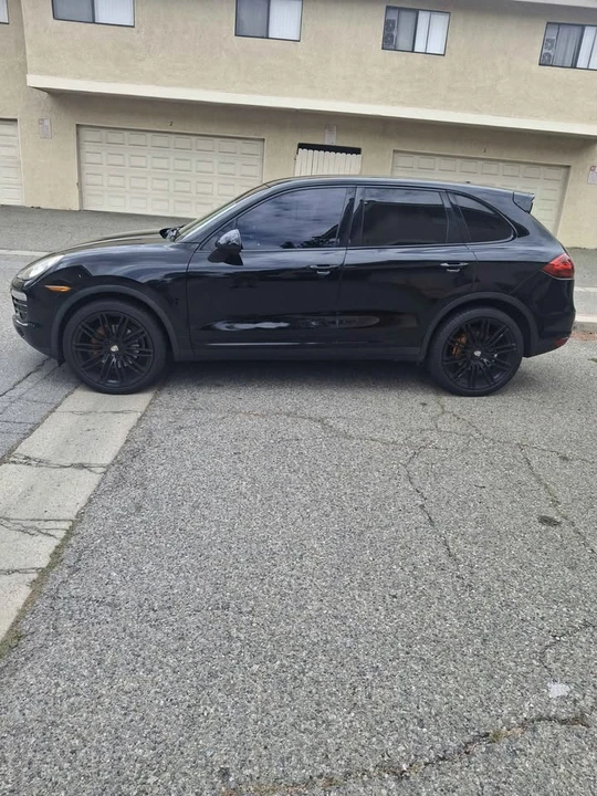 2011 Porsche 958 Cayenne S - Image 8 of 8