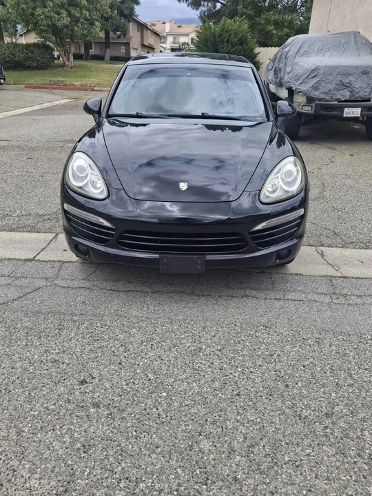 2011 Porsche 958 Cayenne S - Image 7 of 8