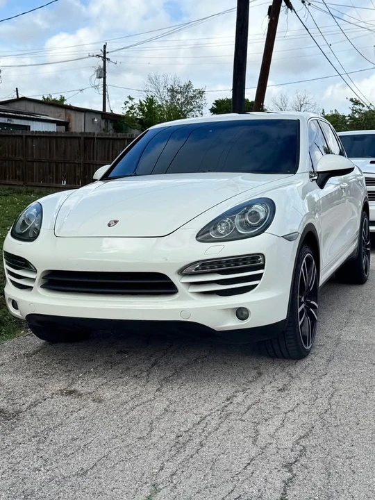 2011 Porsche 958 Cayenne S - Image 7 of 8