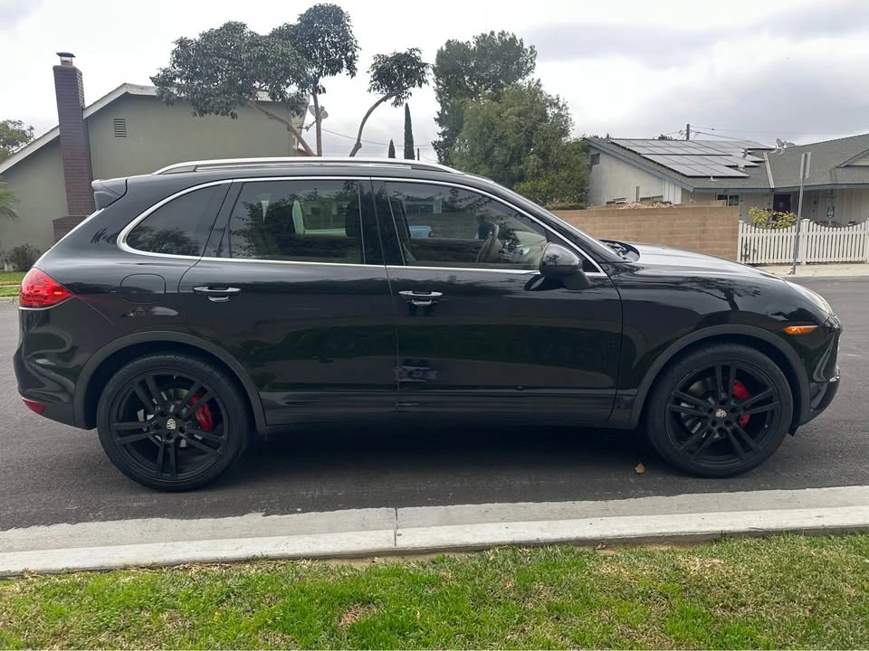 2011 Porsche 958 Cayenne S - Image 6 of 20