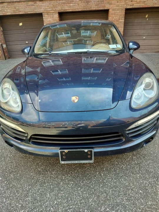 2011 Porsche 958 Cayenne S - Image 5 of 23