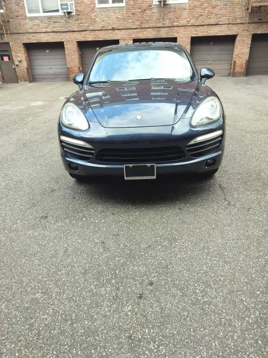 2011 Porsche 958 Cayenne S - Image 4 of 24