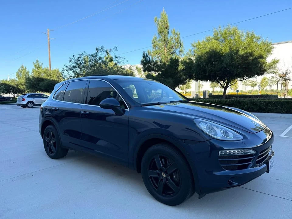 2011 Porsche 958 Cayenne - Image 3 of 17