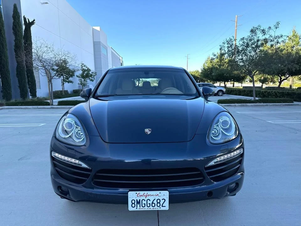 2011 Porsche 958 Cayenne - Image 4 of 17