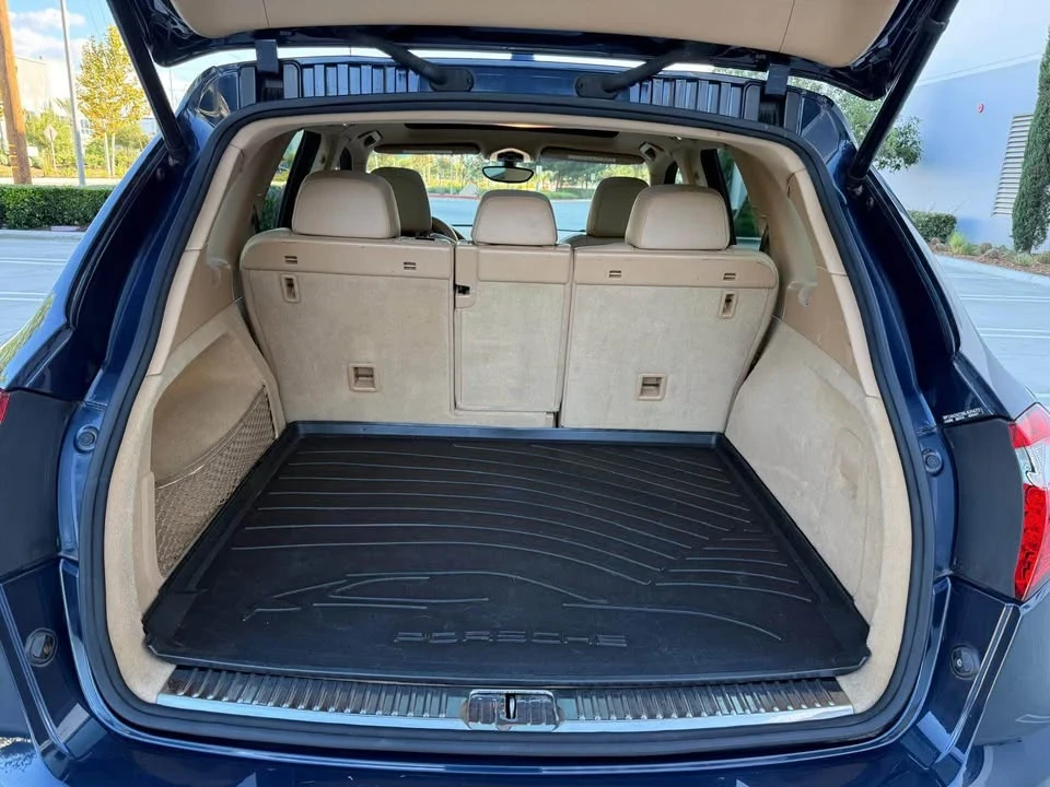 2011 Porsche 958 Cayenne - Image 8 of 17