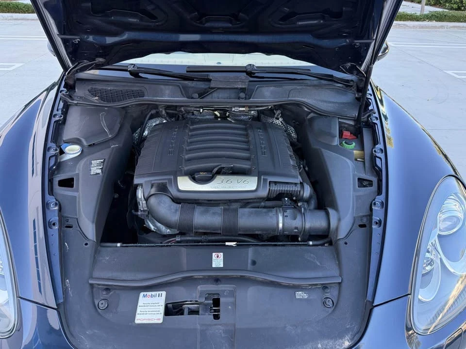 2011 Porsche 958 Cayenne - Image 11 of 17