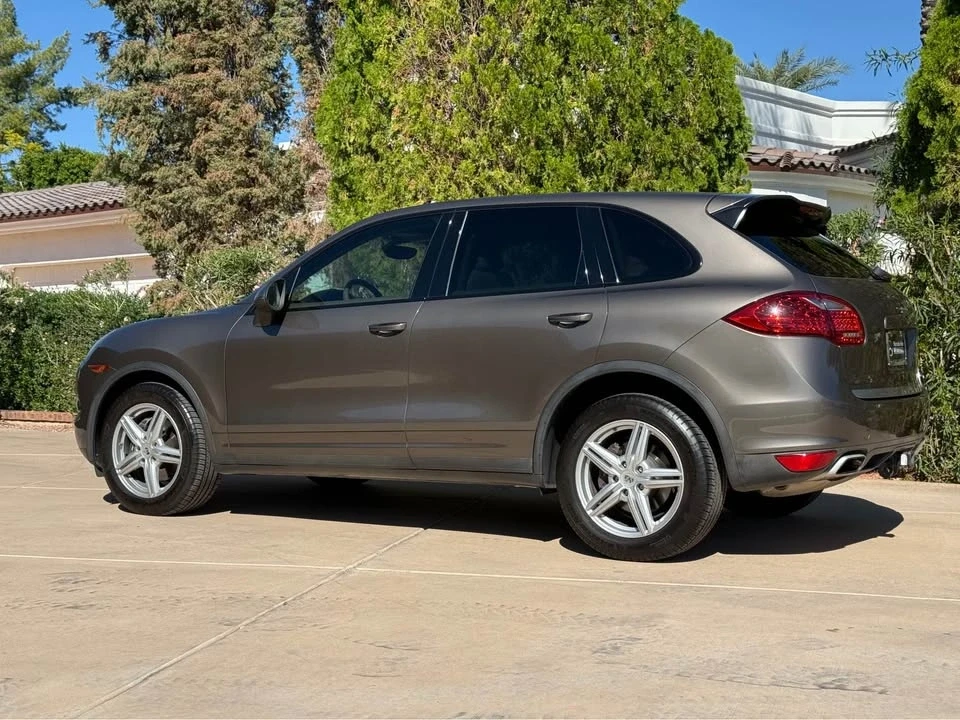 2011 Porsche 958 Cayenne - Image 6 of 16