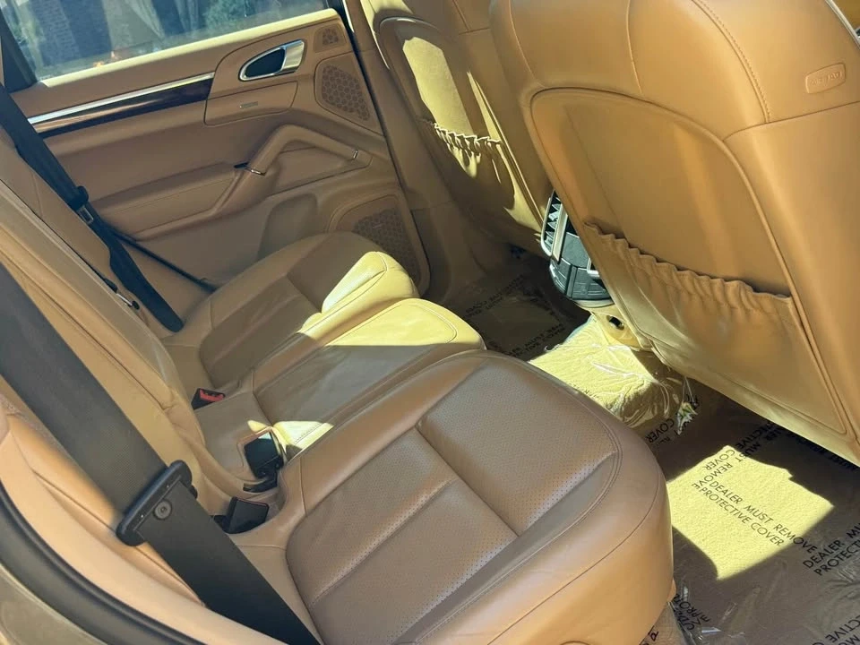 2011 Porsche 958 Cayenne - Image 11 of 16