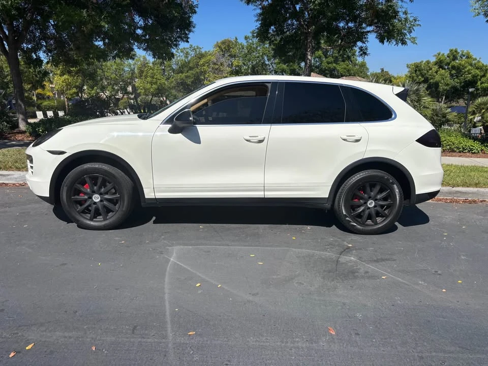 2011 Porsche 958 Cayenne - Image 6 of 13