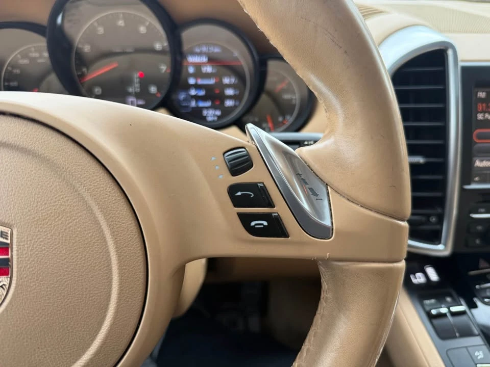 2011 Porsche 958 Cayenne - Image 13 of 19