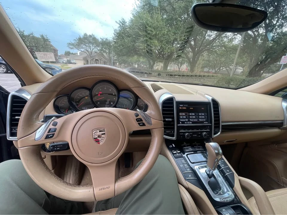 2011 Porsche 958 Cayenne - Image 15 of 17