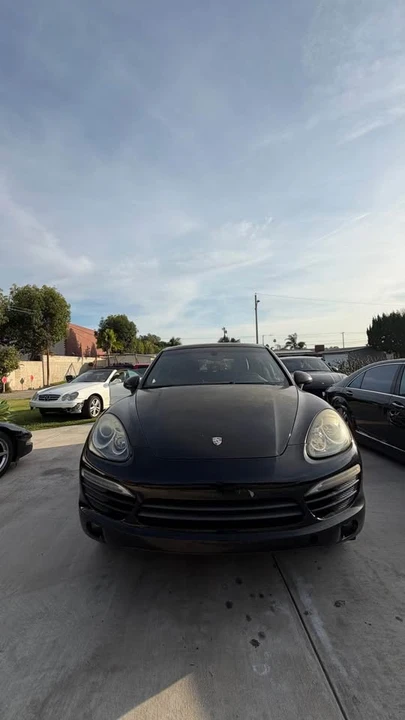 2011 Porsche 958 Cayenne - Image 6 of 6