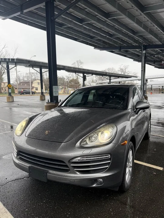 2011 Porsche 958 Cayenne - Image 8 of 16