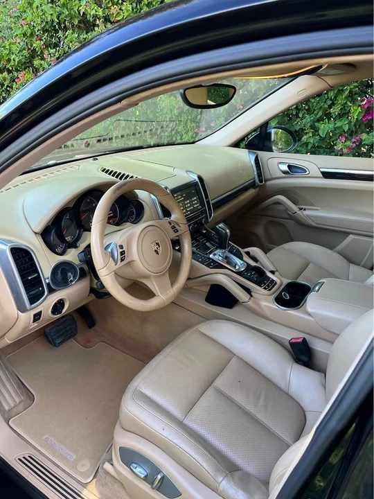 2011 Porsche 958 Cayenne - Image 6 of 11