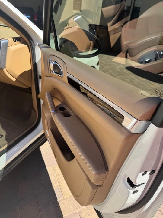 2011 Porsche 958 Cayenne - Image 12 of 12