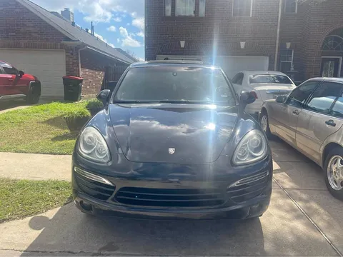 2011 Porsche Cayenne V6