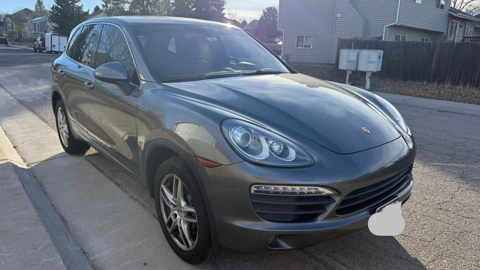 2011 Porsche 958 Cayenne - Image 8 of 10