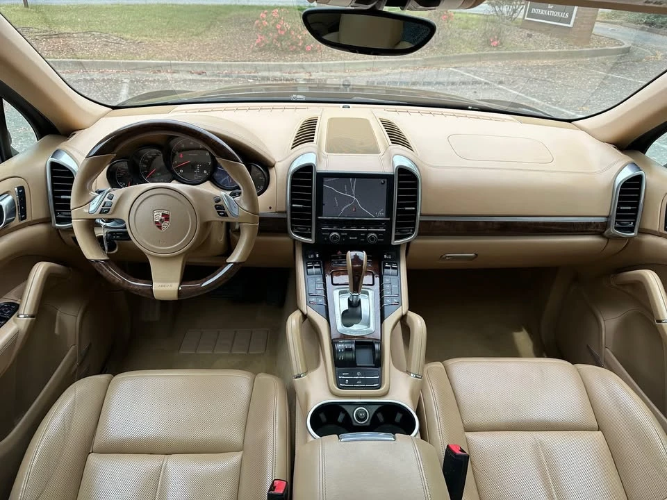 2011 Porsche 958 Cayenne - Image 19 of 20