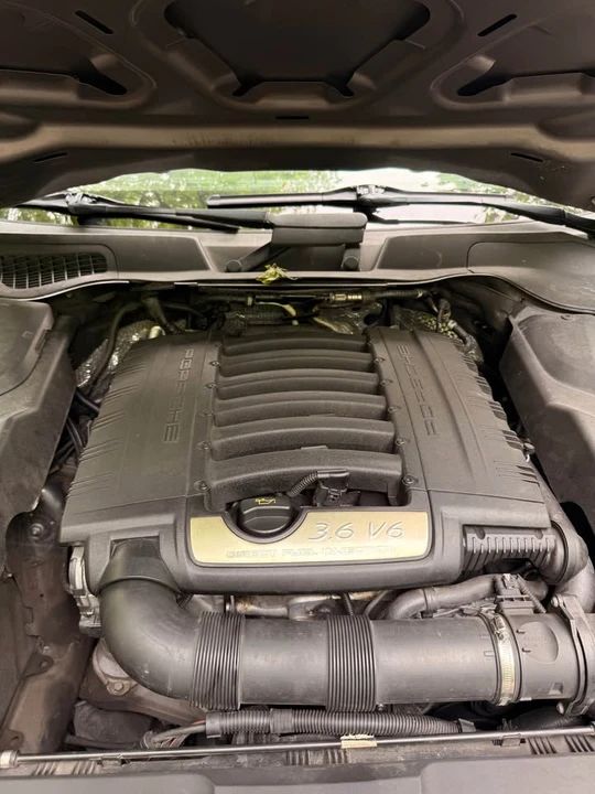 2011 Porsche 958 Cayenne - Image 13 of 15