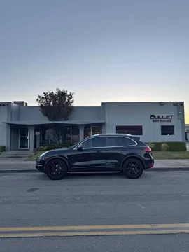 2011 Porsche Cayenne S V8