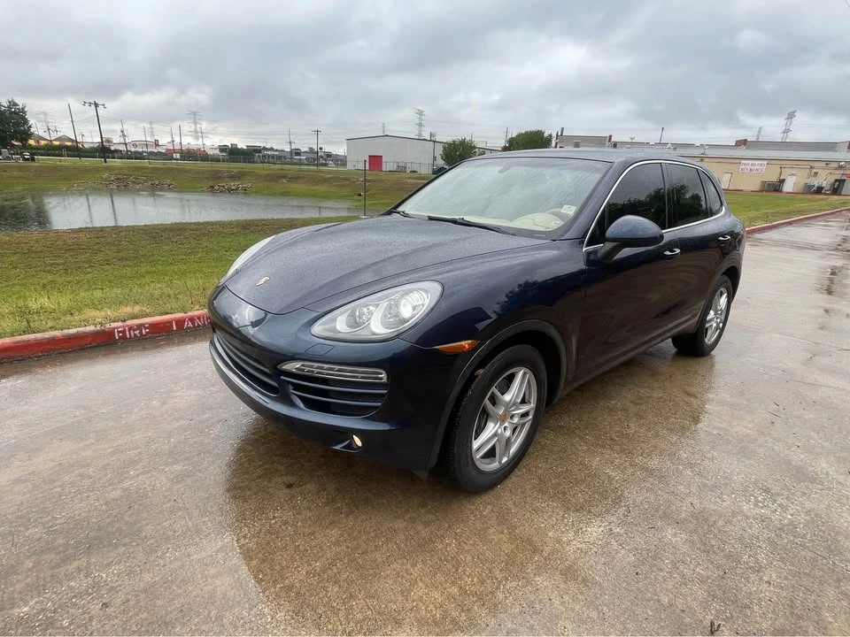 2011 Porsche 958 Cayenne - Image 3 of 18