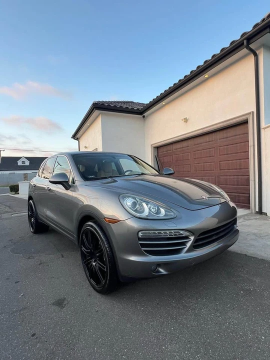 2011 Porsche 958 Cayenne - Image 4 of 10