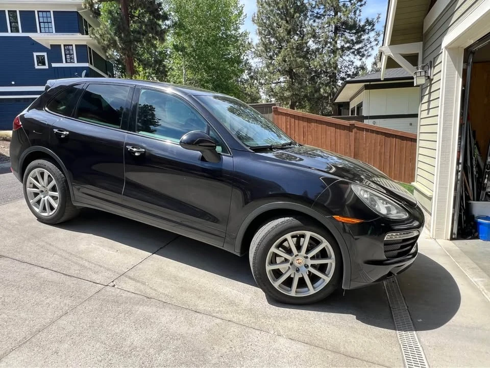 2011 Porsche 958 Cayenne - Image 3 of 20