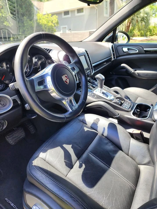 2011 Porsche 958 Cayenne - Image 6 of 13