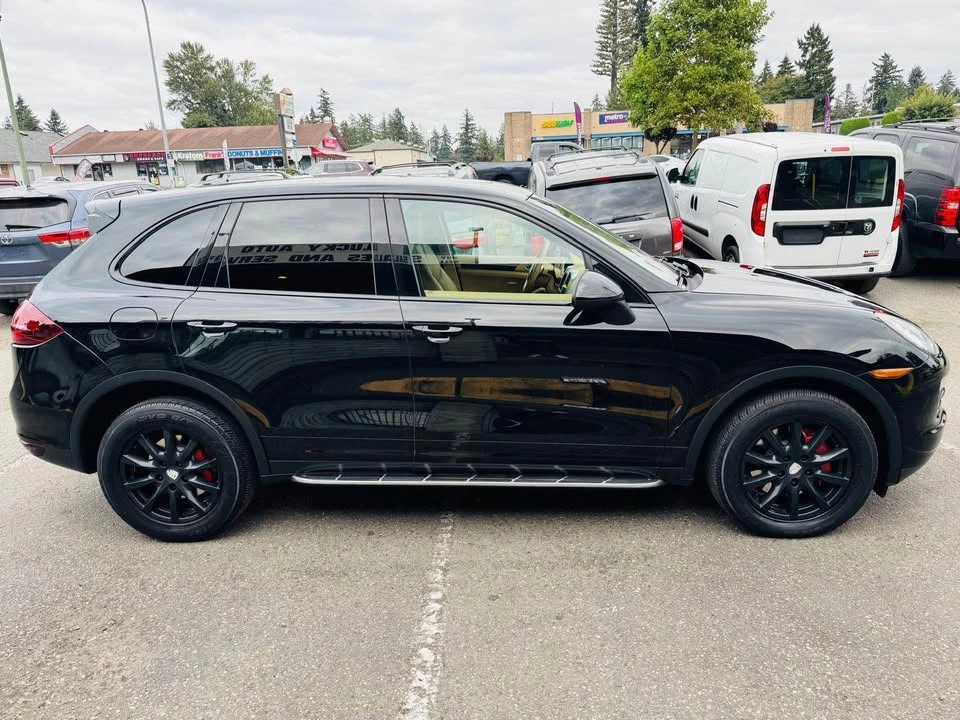 2011 Porsche 958 Cayenne - Image 6 of 16
