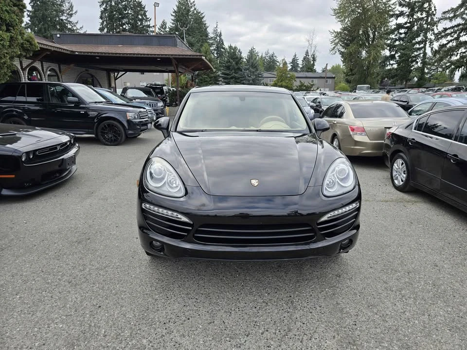 2011 Porsche 958 Cayenne - Image 2 of 14