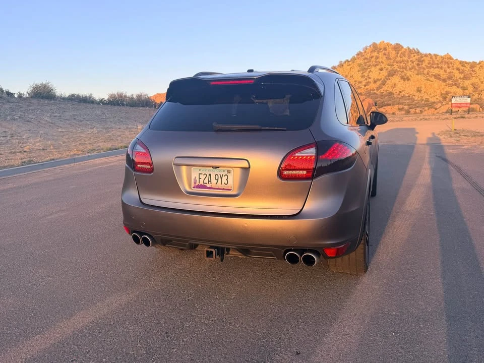 2011 Porsche 958 Cayenne Turbo - Image 7 of 10