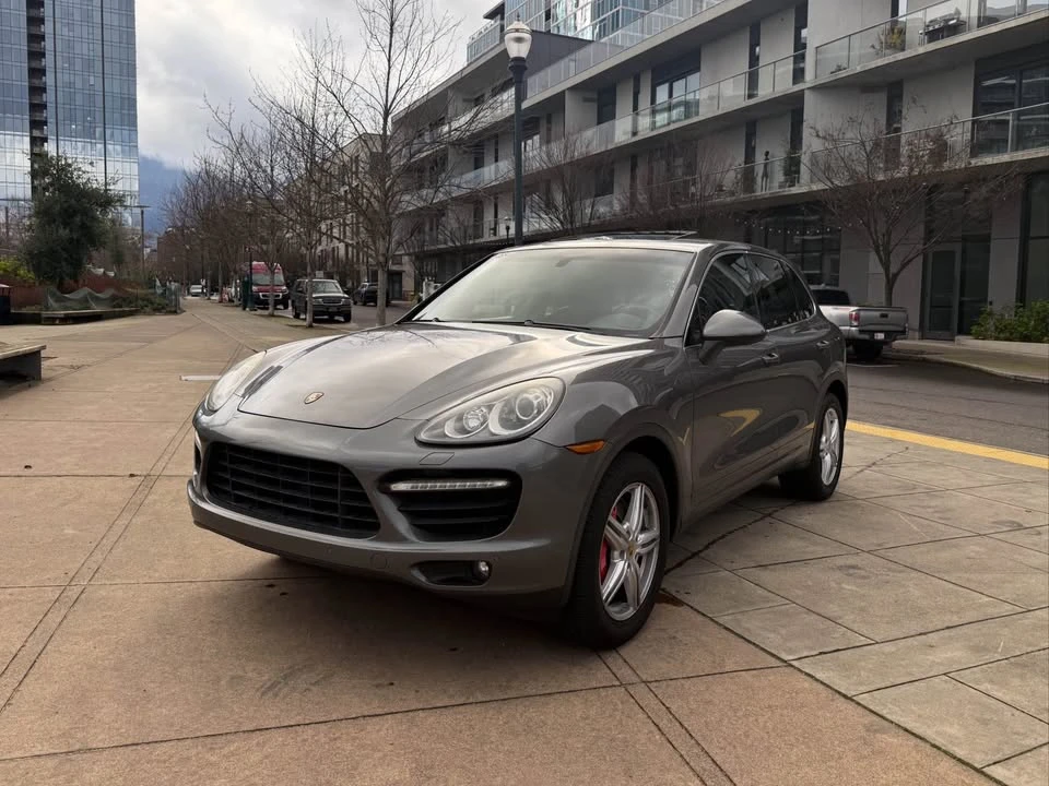 2011 Porsche 958 Cayenne Turbo - Image 10 of 17