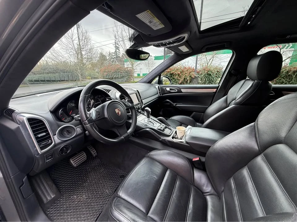 2011 Porsche 958 Cayenne Turbo - Image 11 of 17