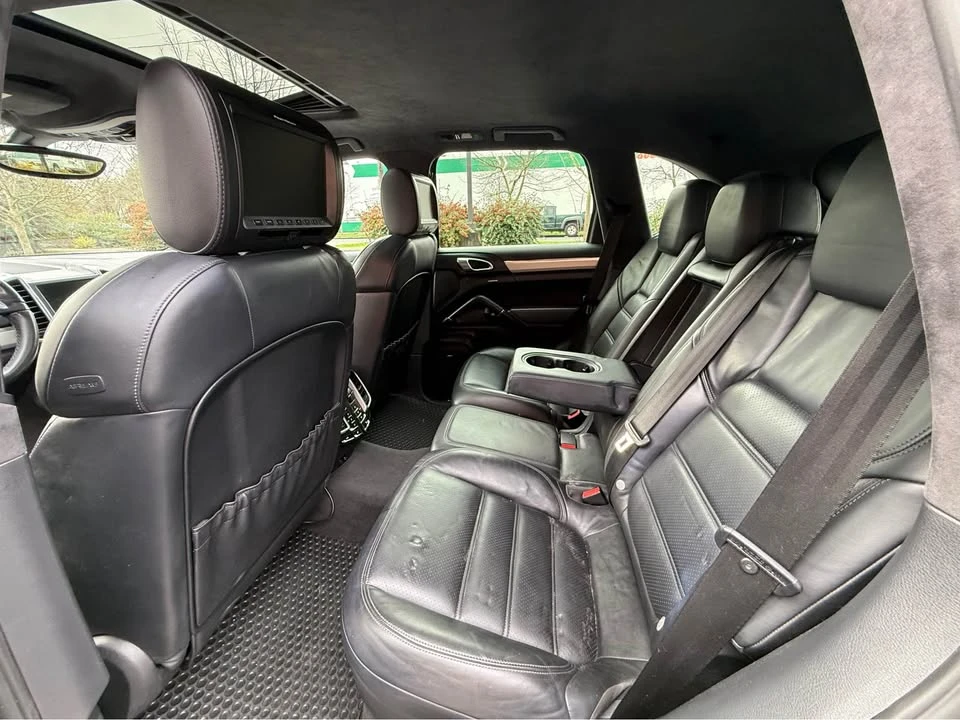 2011 Porsche 958 Cayenne Turbo - Image 14 of 17