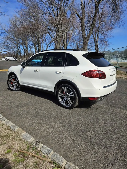 2011 Porsche 958 Cayenne Turbo - Image 5 of 20