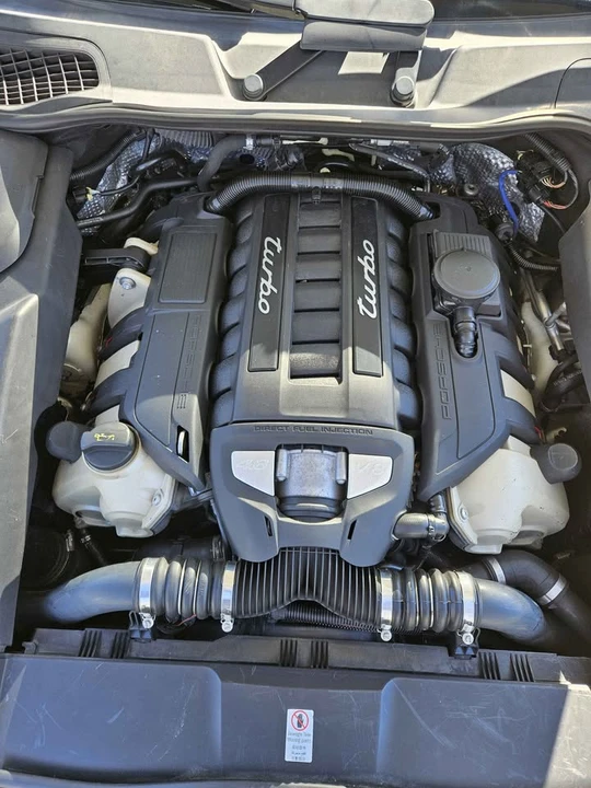 2011 Porsche 958 Cayenne Turbo - Image 17 of 20