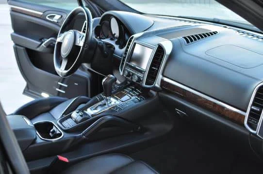 2011 Porsche 958 Cayenne Turbo - Image 7 of 14