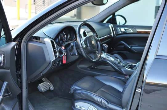2011 Porsche 958 Cayenne Turbo - Image 5 of 14