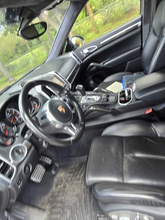 2011 Porsche 958 Cayenne Turbo - Image 10 of 15