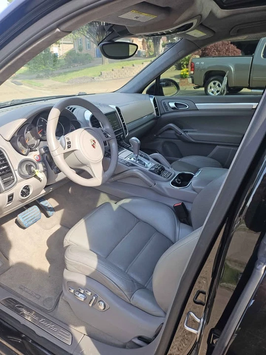 2011 Porsche 958 Cayenne Turbo - Image 6 of 9