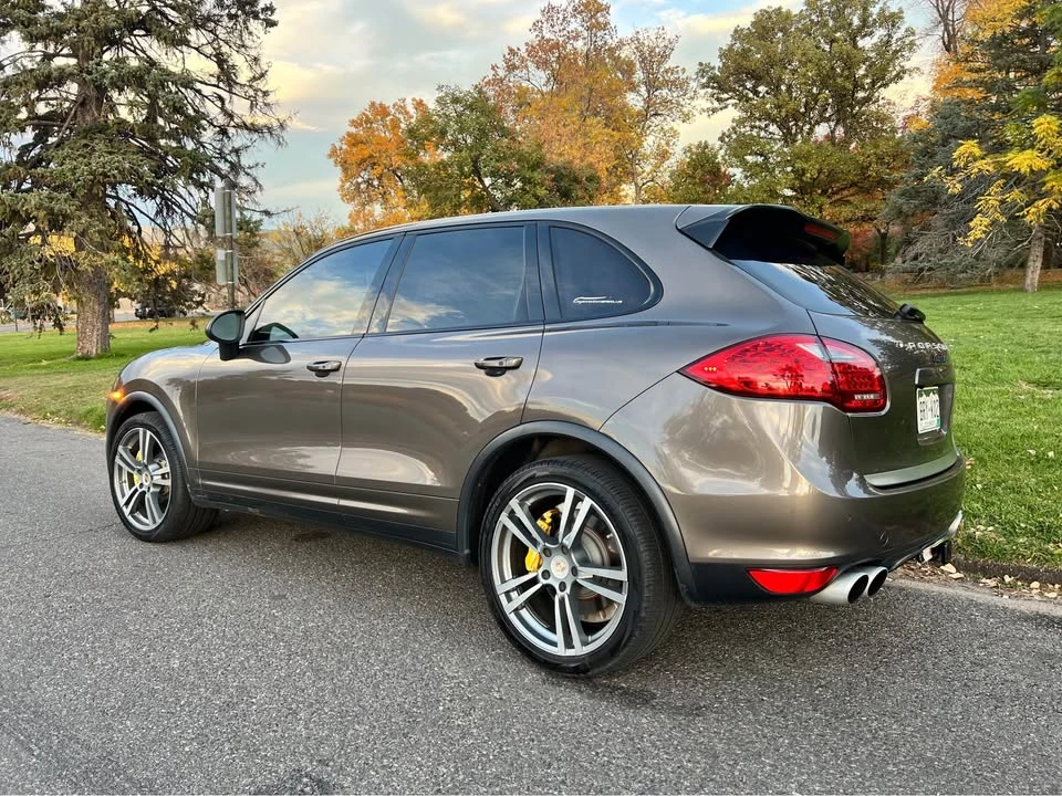 2011 Porsche 958 Cayenne Turbo - Image 3 of 11